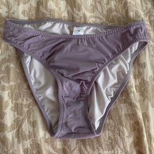 NWOT Venus bikini bottoms. Size 10